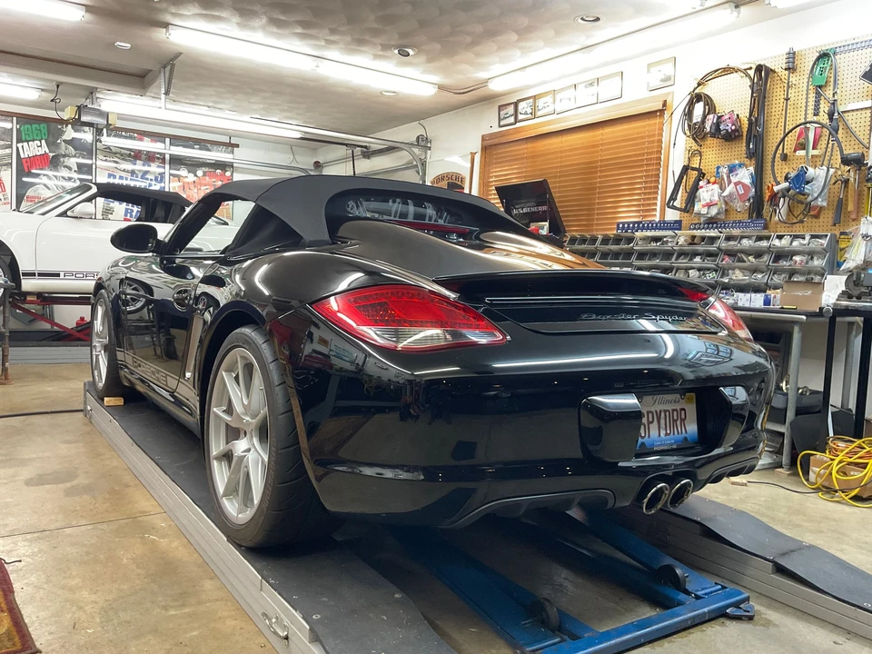 2012 Porsche 987 Boxster Spyder - Image 8 of 23