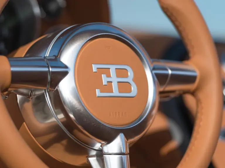 2012 Bugatti Veyron Grand Sport - Image 16 of 28