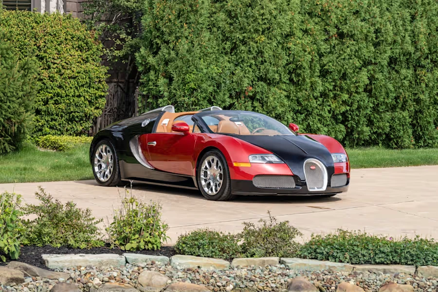 2012 Bugatti Veyron Grand Sport - Image 6 of 31