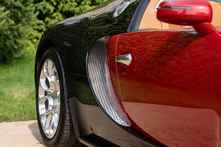 2012 Bugatti Veyron Grand Sport - Image 23 of 31