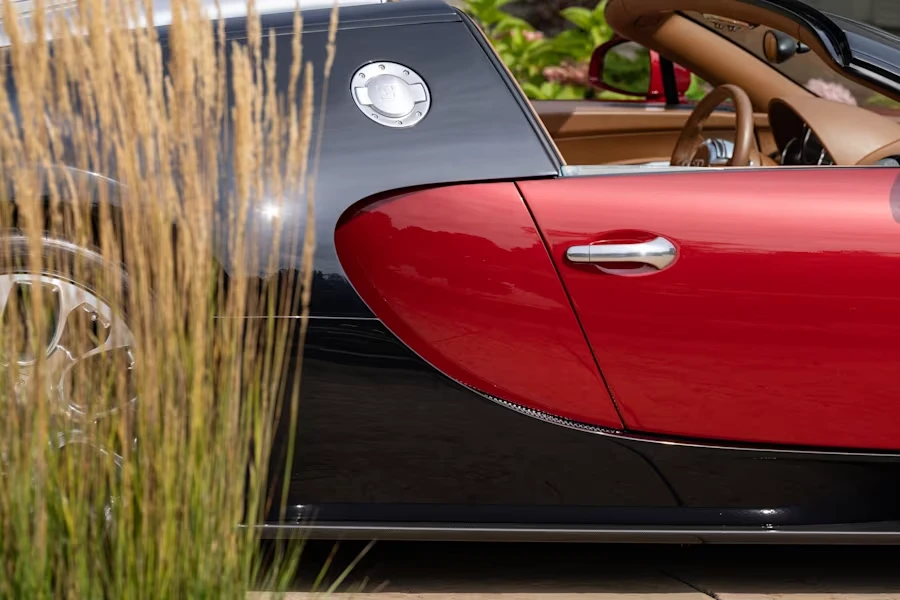 2012 Bugatti Veyron Grand Sport - Image 28 of 31