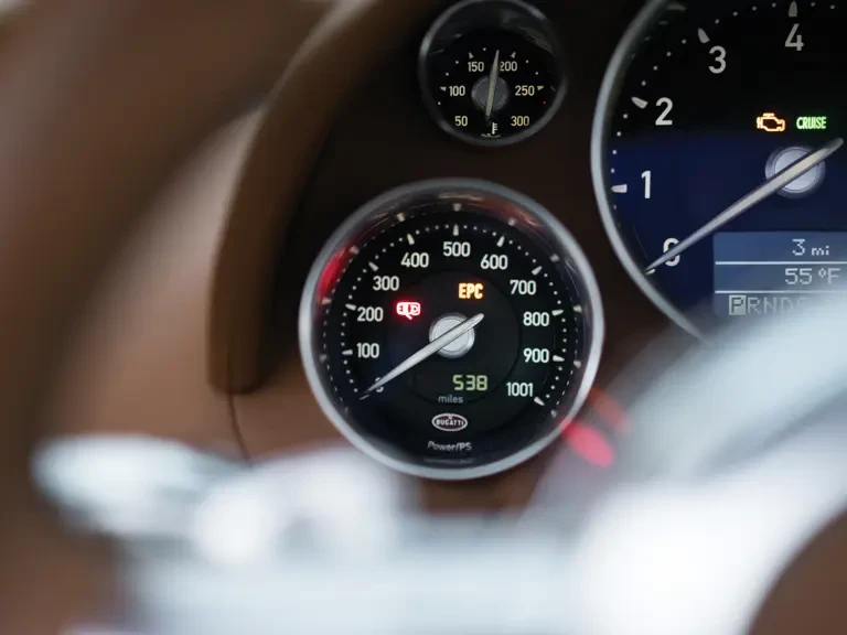 2012 Bugatti Veyron Grand Sport - Image 14 of 31