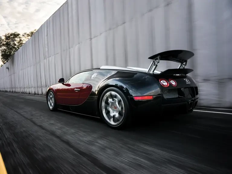 2012 Bugatti Veyron Grand Sport - Image 19 of 31