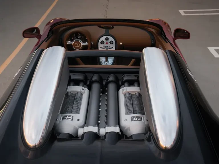 2012 Bugatti Veyron Grand Sport - Image 4 of 31