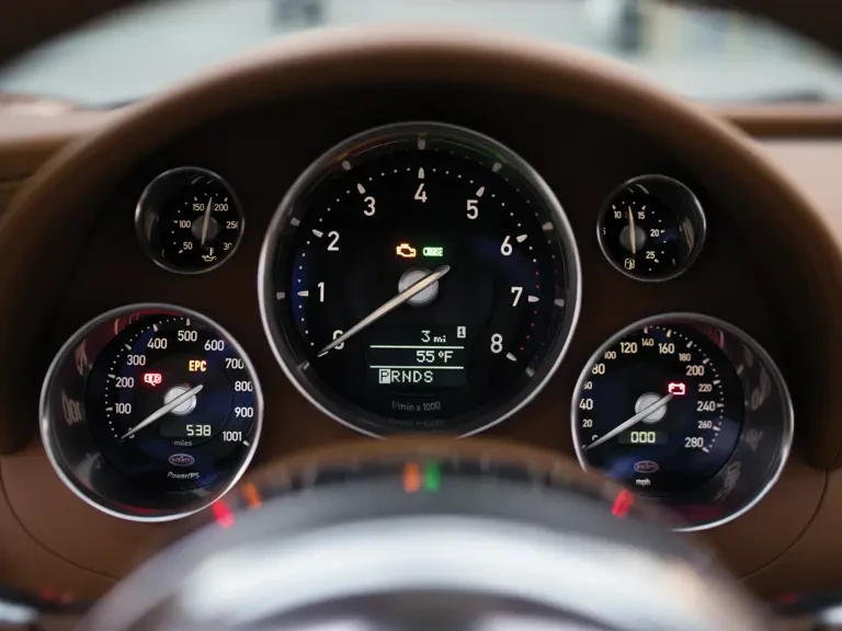 2012 Bugatti Veyron Grand Sport - Image 13 of 31