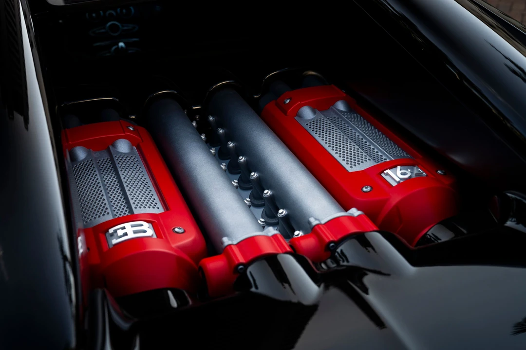 2012 Bugatti Veyron Grand Sport - Image 7 of 30