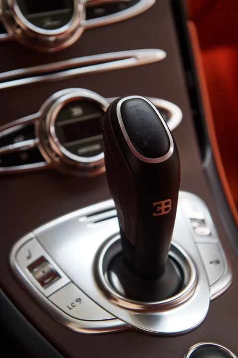 2012 Bugatti Veyron Super Sport - Image 22 of 25