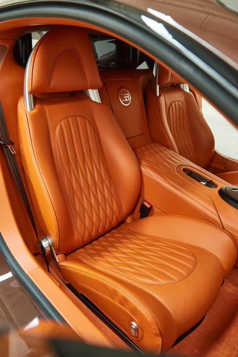 2012 Bugatti Veyron Super Sport - Image 15 of 25