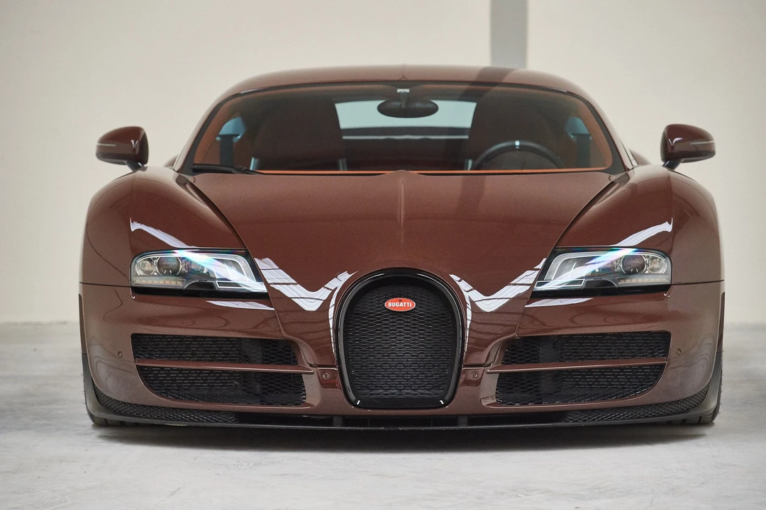 2012 Bugatti Veyron Super Sport - Image 25 of 25