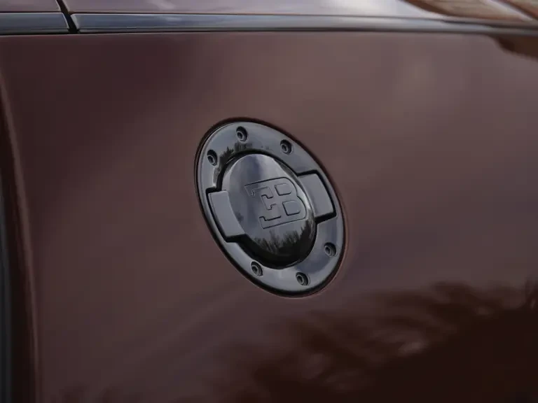 2012 Bugatti Veyron Super Sport - Image 23 of 31