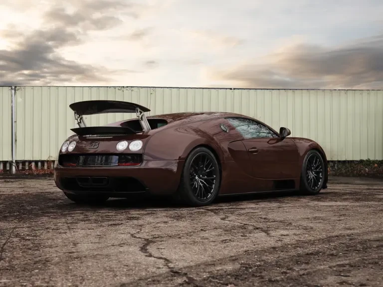 2012 Bugatti Veyron Super Sport - Image 3 of 31