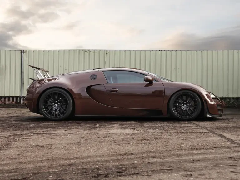 2012 Bugatti Veyron Super Sport - Image 5 of 31