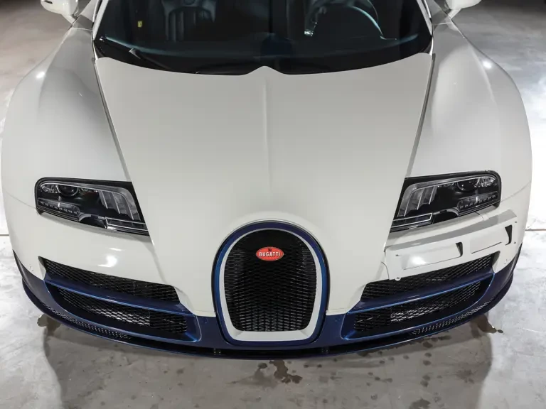 2012 Bugatti Veyron Super Sport - Image 22 of 31