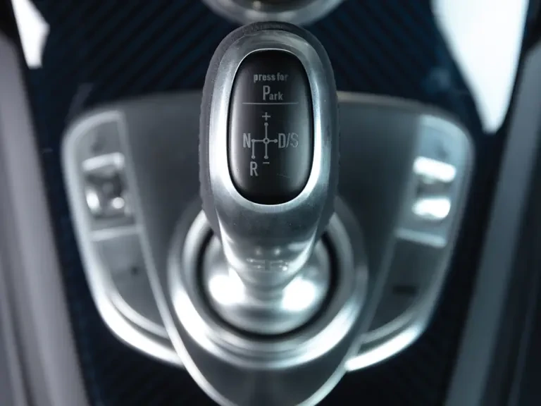2012 Bugatti Veyron Super Sport - Image 19 of 31