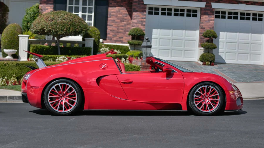 2012 Bugatti Veyron Grand Sport - Image 8 of 23
