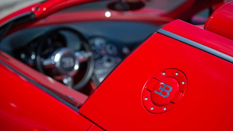 2012 Bugatti Veyron Grand Sport - Image 17 of 23