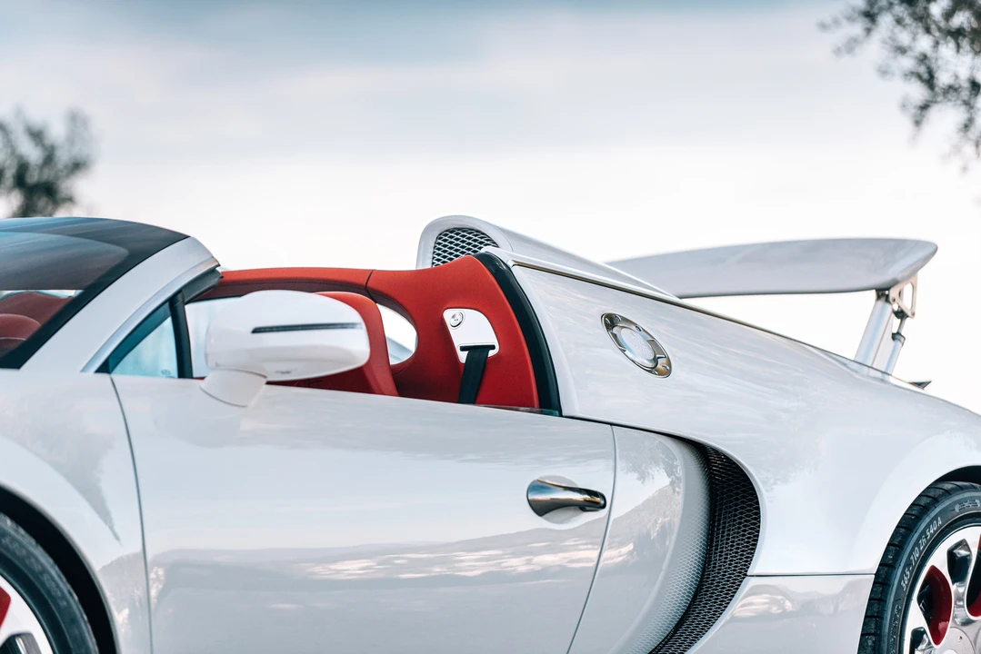 2012 Bugatti Veyron Grand Sport - Image 30 of 31