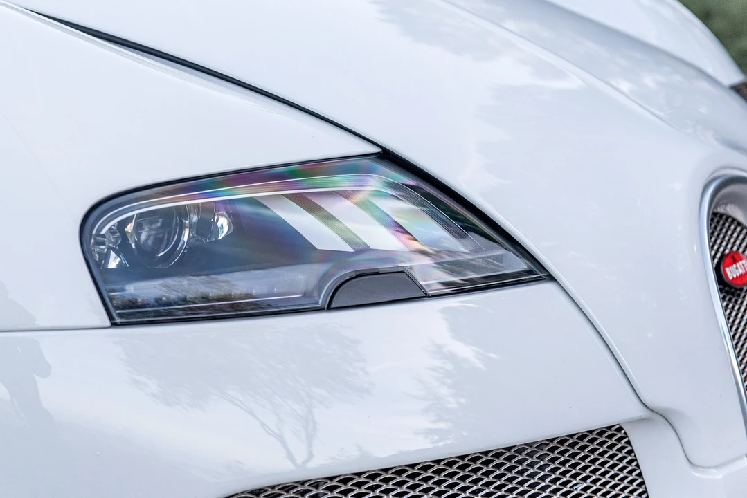 2012 Bugatti Veyron Grand Sport - Image 19 of 31