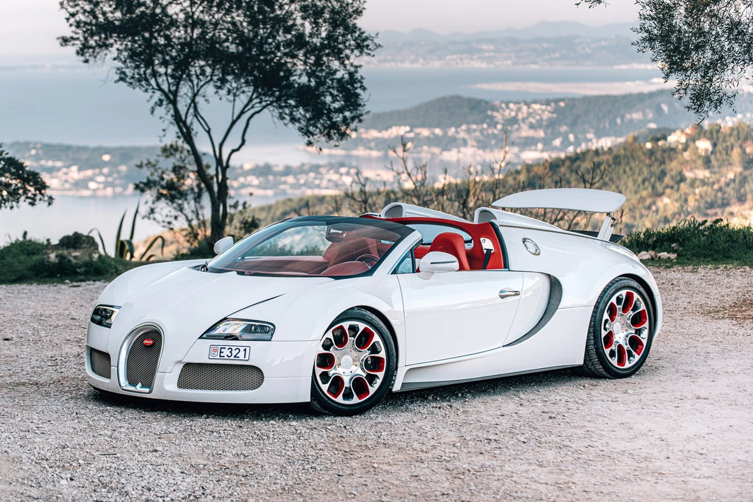 2012 Bugatti Veyron Grand Sport - Image 2 of 31