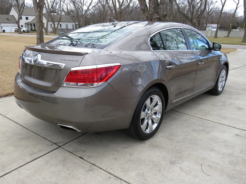 2012 Buick LaCrosse - Image 9 of 12