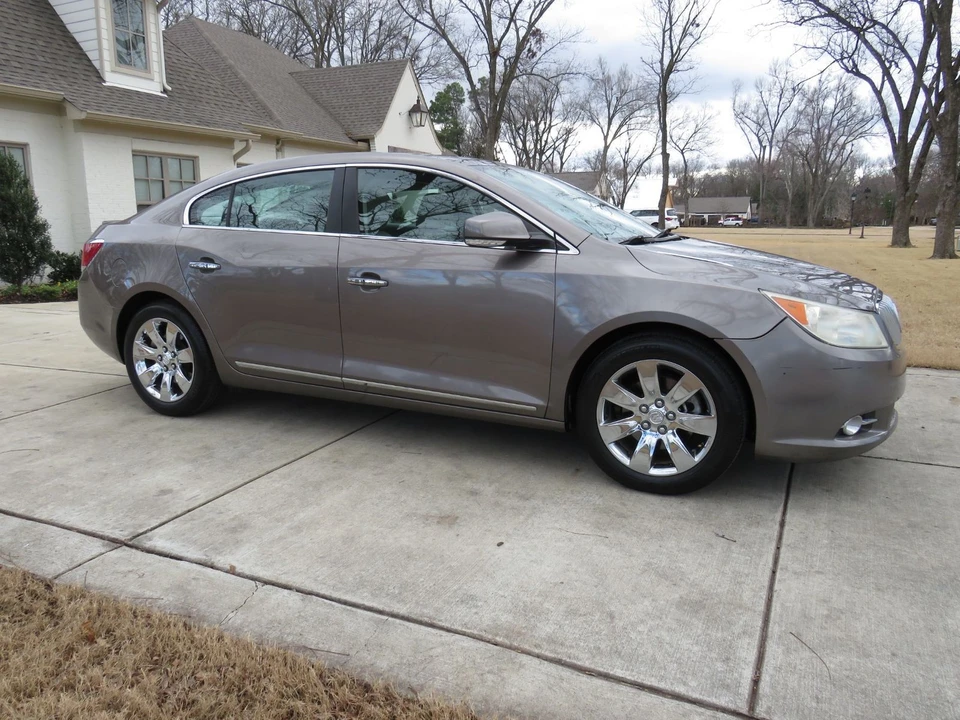 2012 Buick LaCrosse - Image 2 of 12