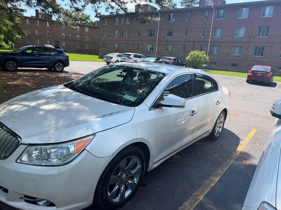 2012 Buick LaCrosse - Image 3 of 8