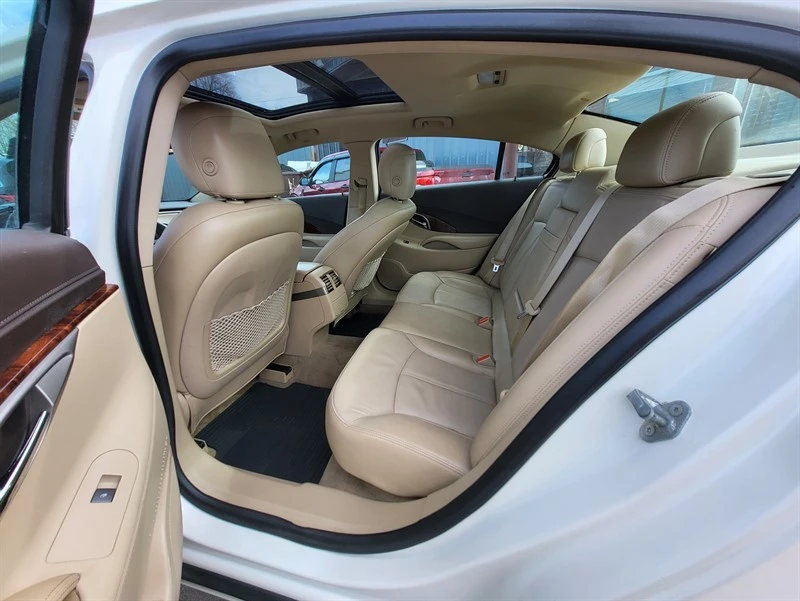 2012 Buick LaCrosse - Image 10 of 16