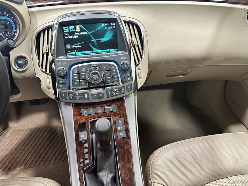 2012 Buick LaCrosse - Image 9 of 12