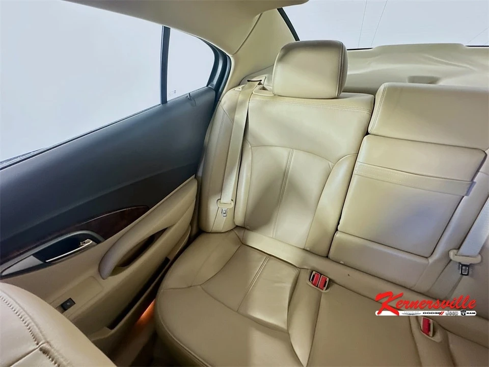 2012 Buick LaCrosse - Image 12 of 21