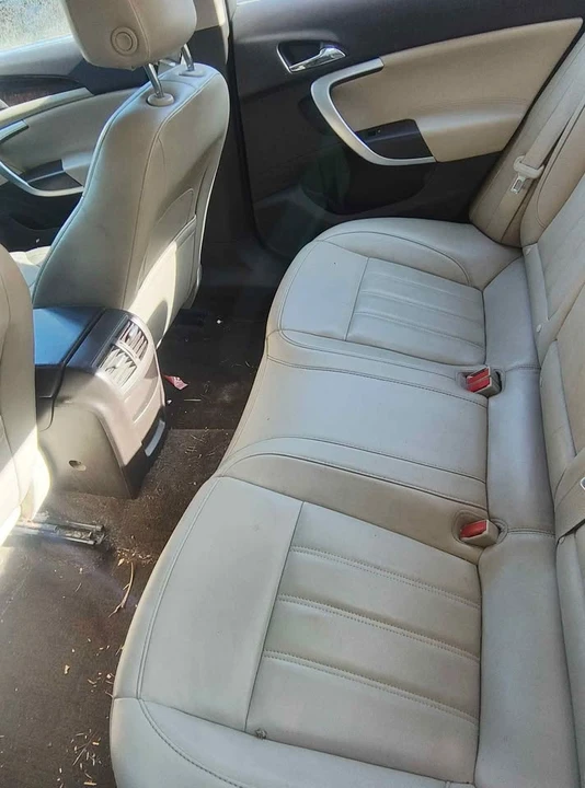 2012 Buick Regal - Image 4 of 4