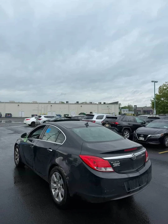 2012 Buick Regal - Image 2 of 8