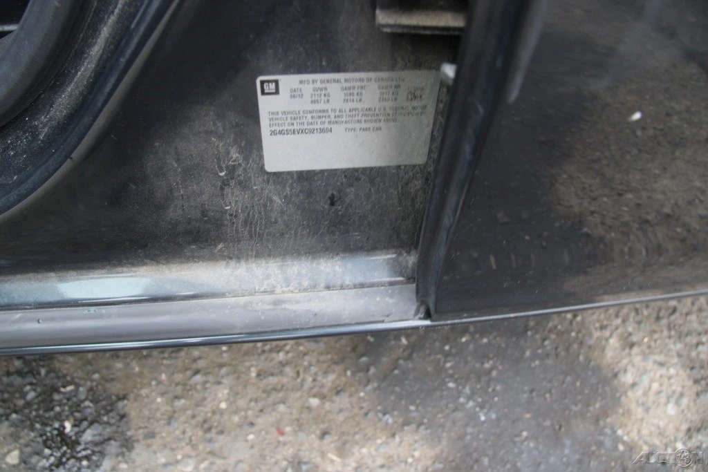 2012 Buick Regal - Image 10 of 21