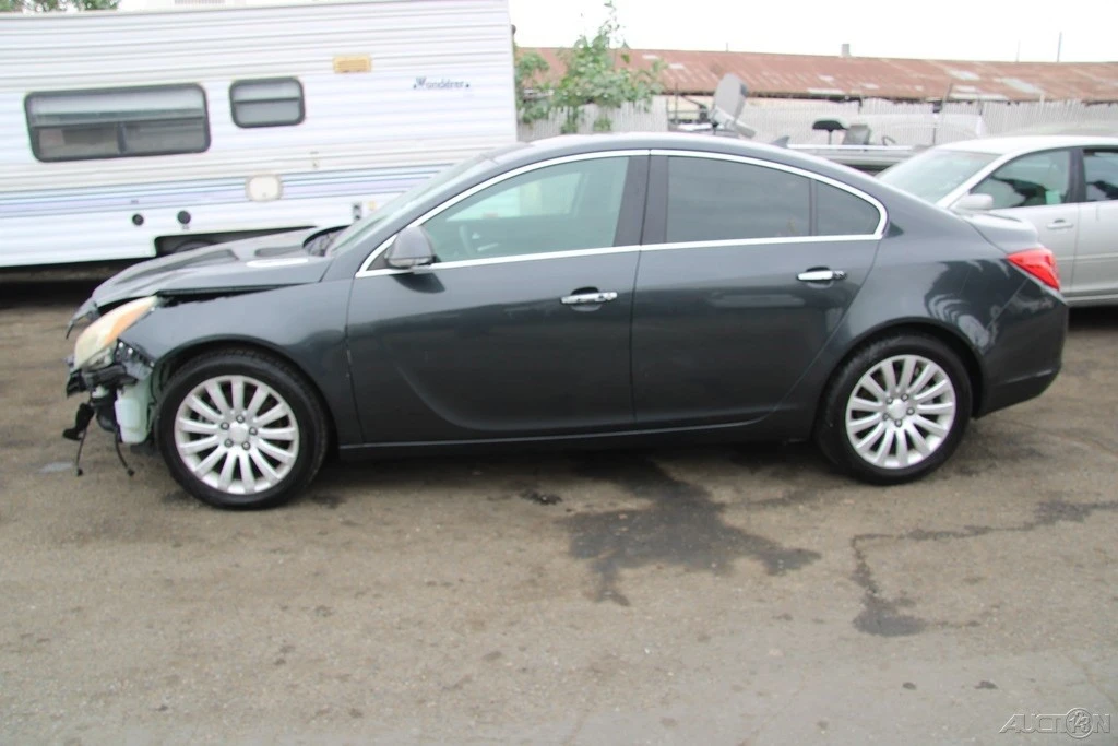 2012 Buick Regal - Image 3 of 21