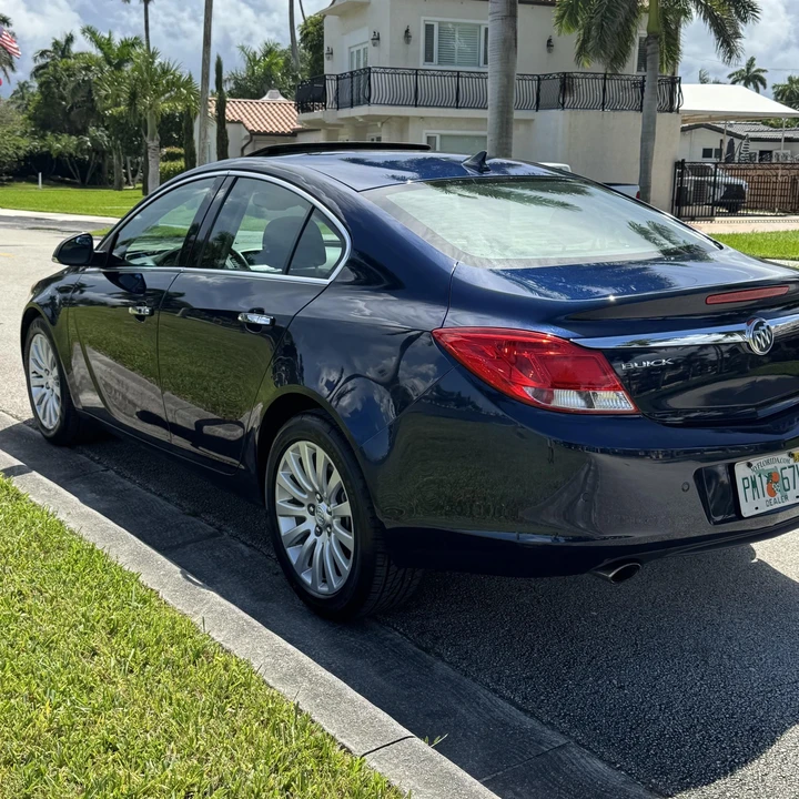 2012 Buick Regal - Image 9 of 31