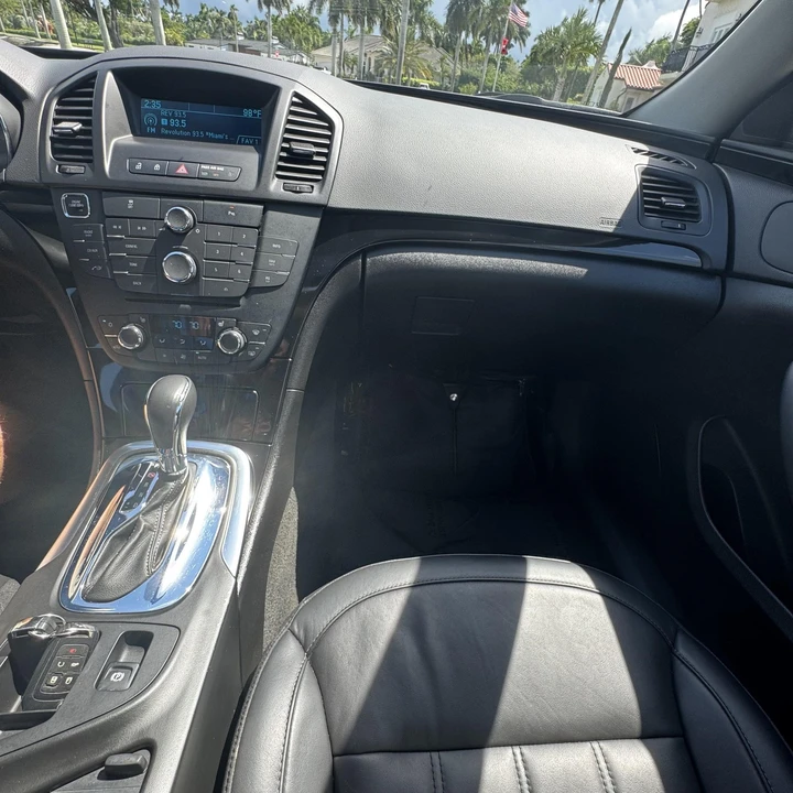 2012 Buick Regal - Image 30 of 31