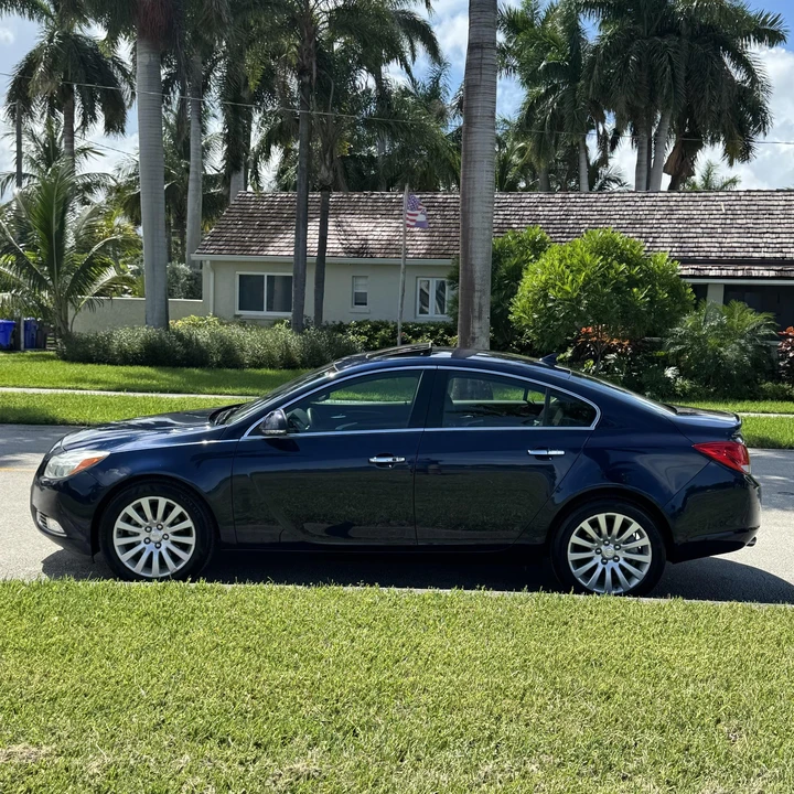 2012 Buick Regal - Image 7 of 31
