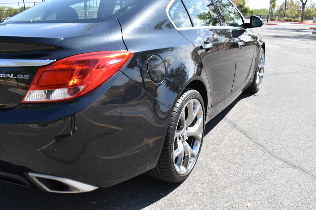 2012 Buick Regal - Image 28 of 31