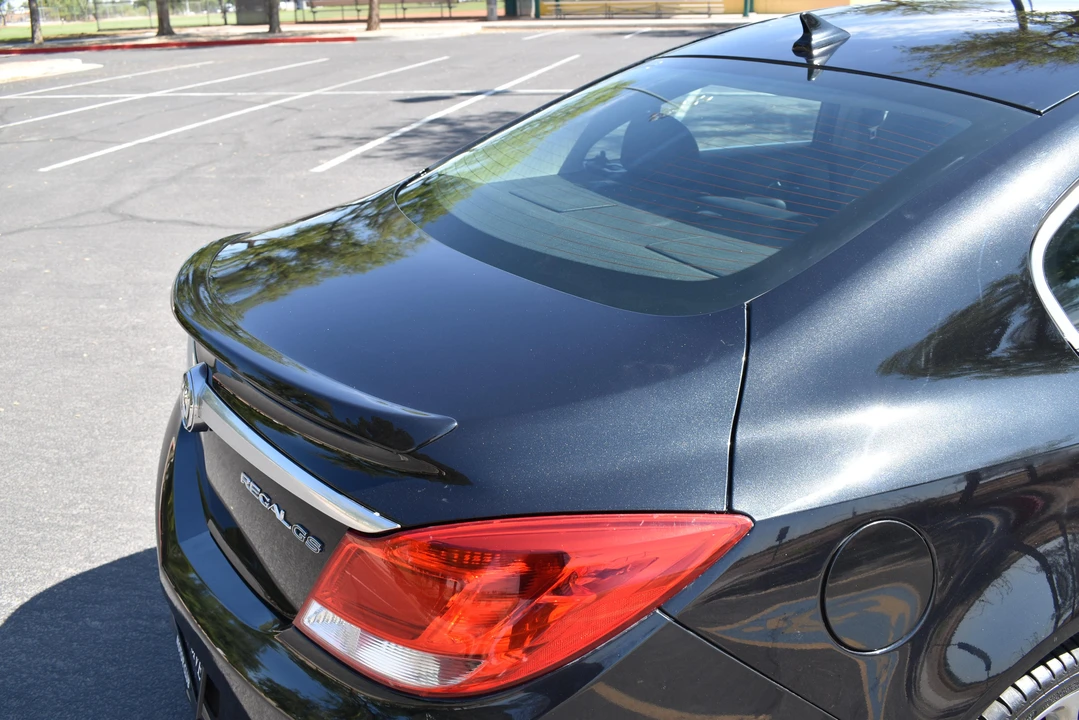 2012 Buick Regal - Image 27 of 31