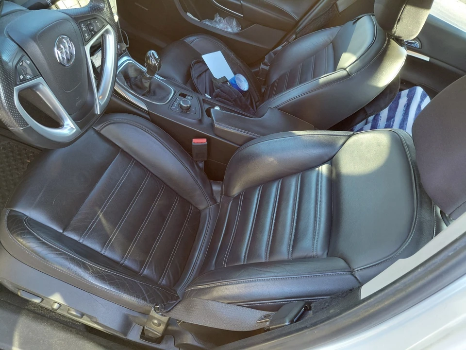 2012 Buick Regal - Image 7 of 21