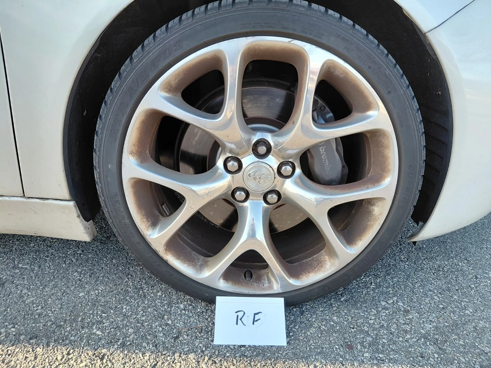2012 Buick Regal - Image 24 of 31
