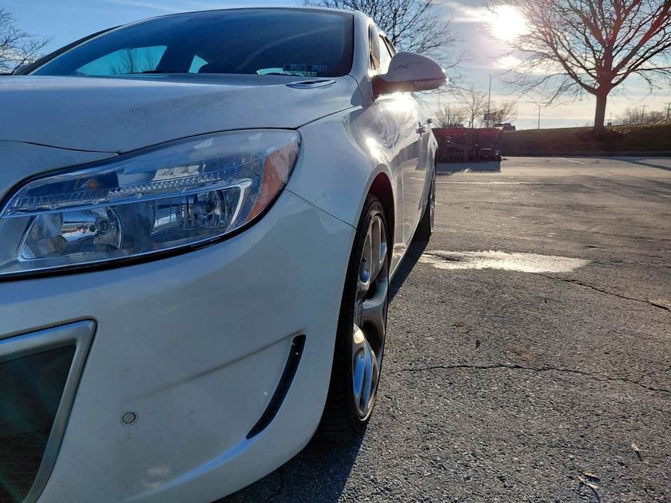 2012 Buick Regal - Image 8 of 31