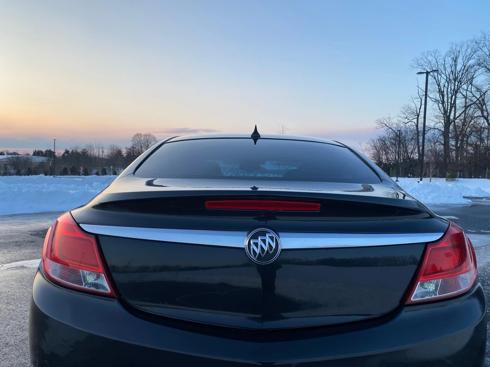2012 Buick Regal - Image 27 of 31