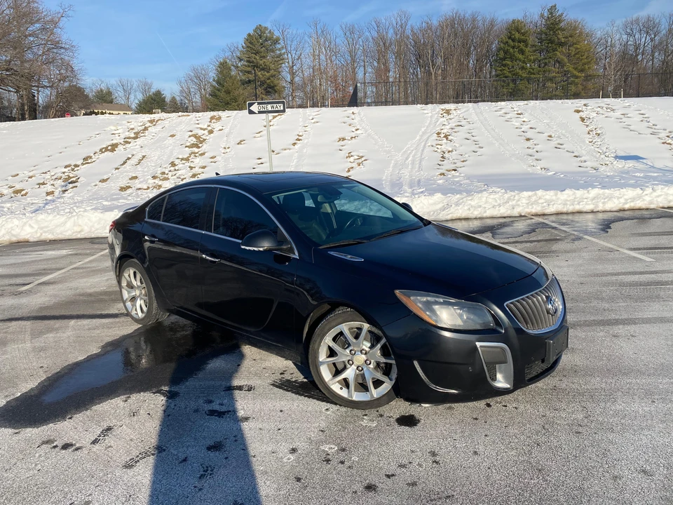 2012 Buick Regal - Image 11 of 31