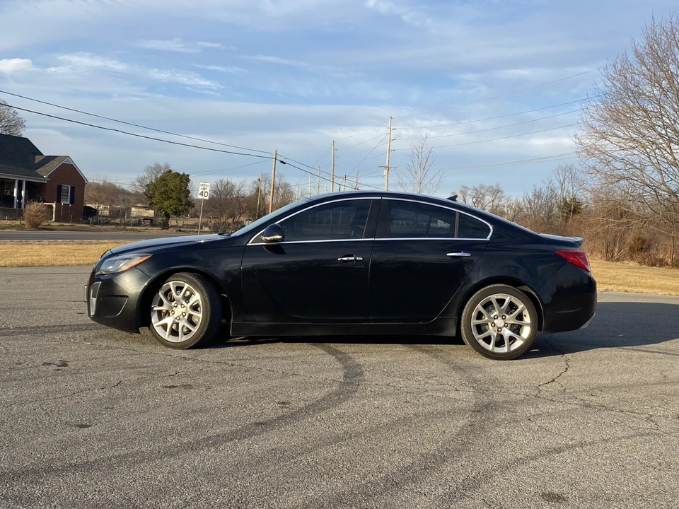 2012 Buick Regal - Image 2 of 20