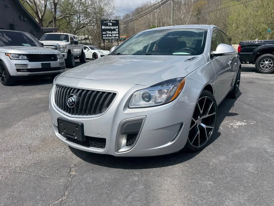 2012 Buick Regal - Image 2 of 20