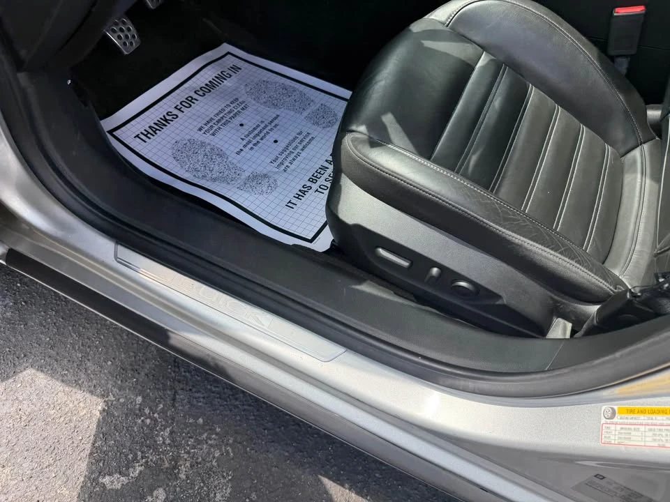 2012 Buick Regal - Image 12 of 20