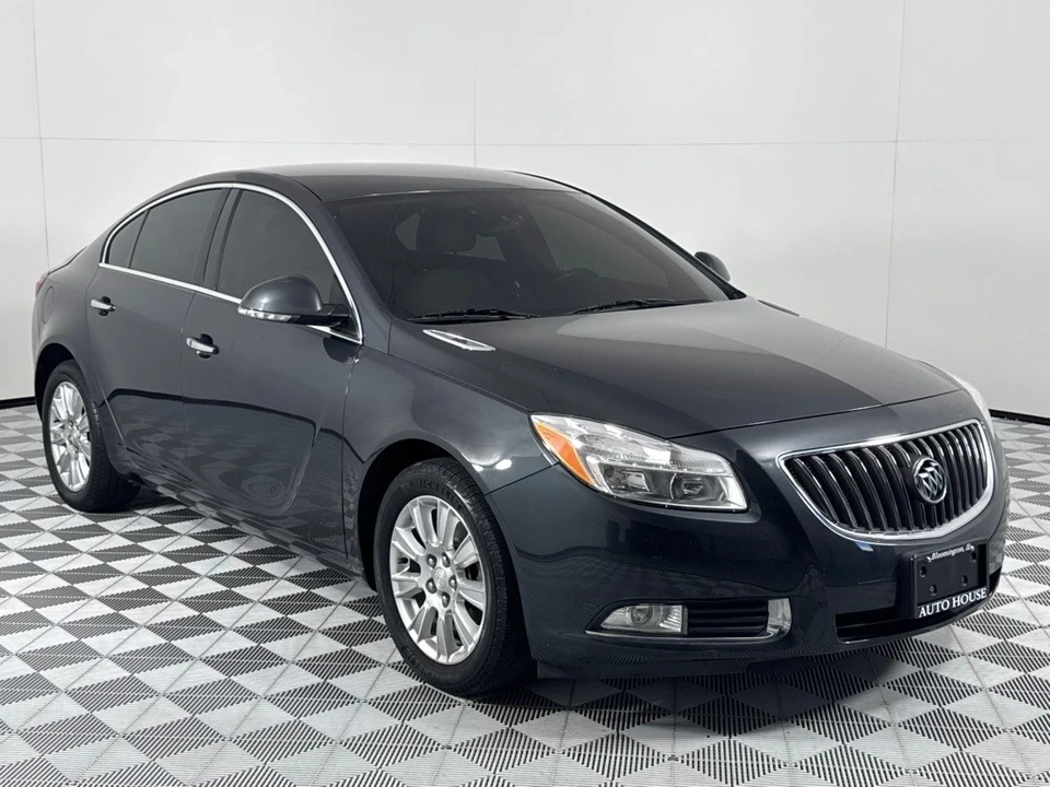2012 Buick Regal - Image 3 of 12