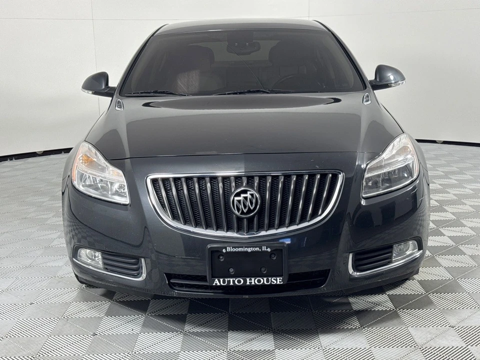 2012 Buick Regal - Image 10 of 12