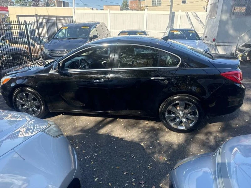 2012 Buick Regal - Image 2 of 11