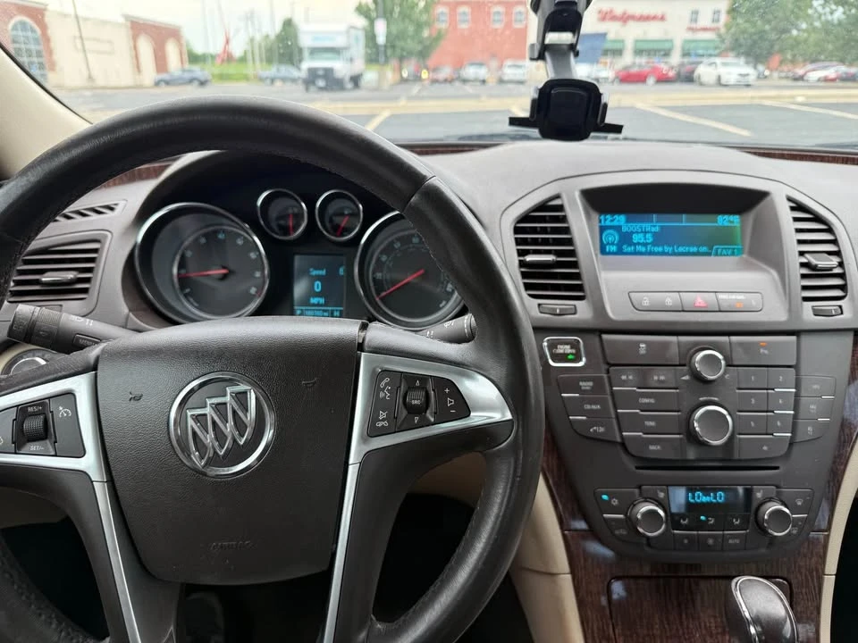 2012 Buick Regal - Image 16 of 16